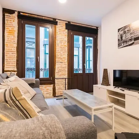 Dendarikale Old Town By Next Stop 빌바오