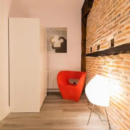 Apartament Dendarikale Old Town By Next Stop